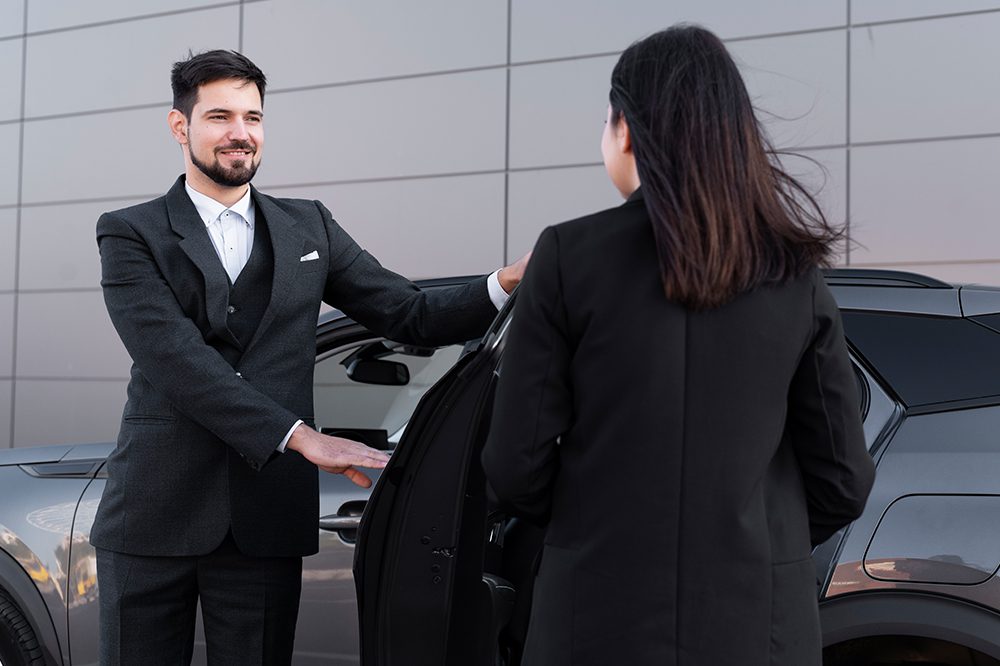 MEET _ GREET Limousine airport transfer