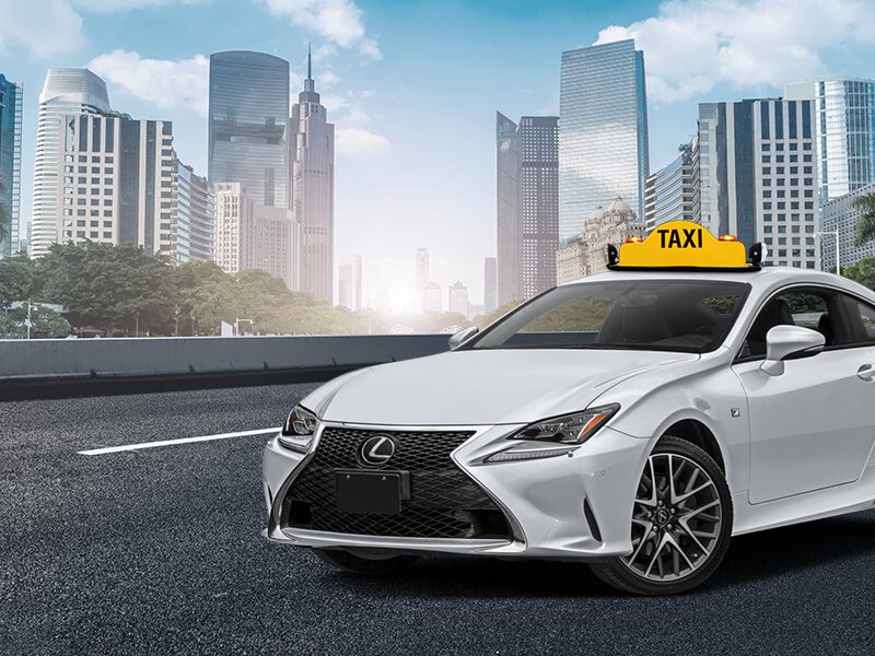 Luxury Service in AirportMelbourneTaxismslide2 with Combined Chauffeured Cars